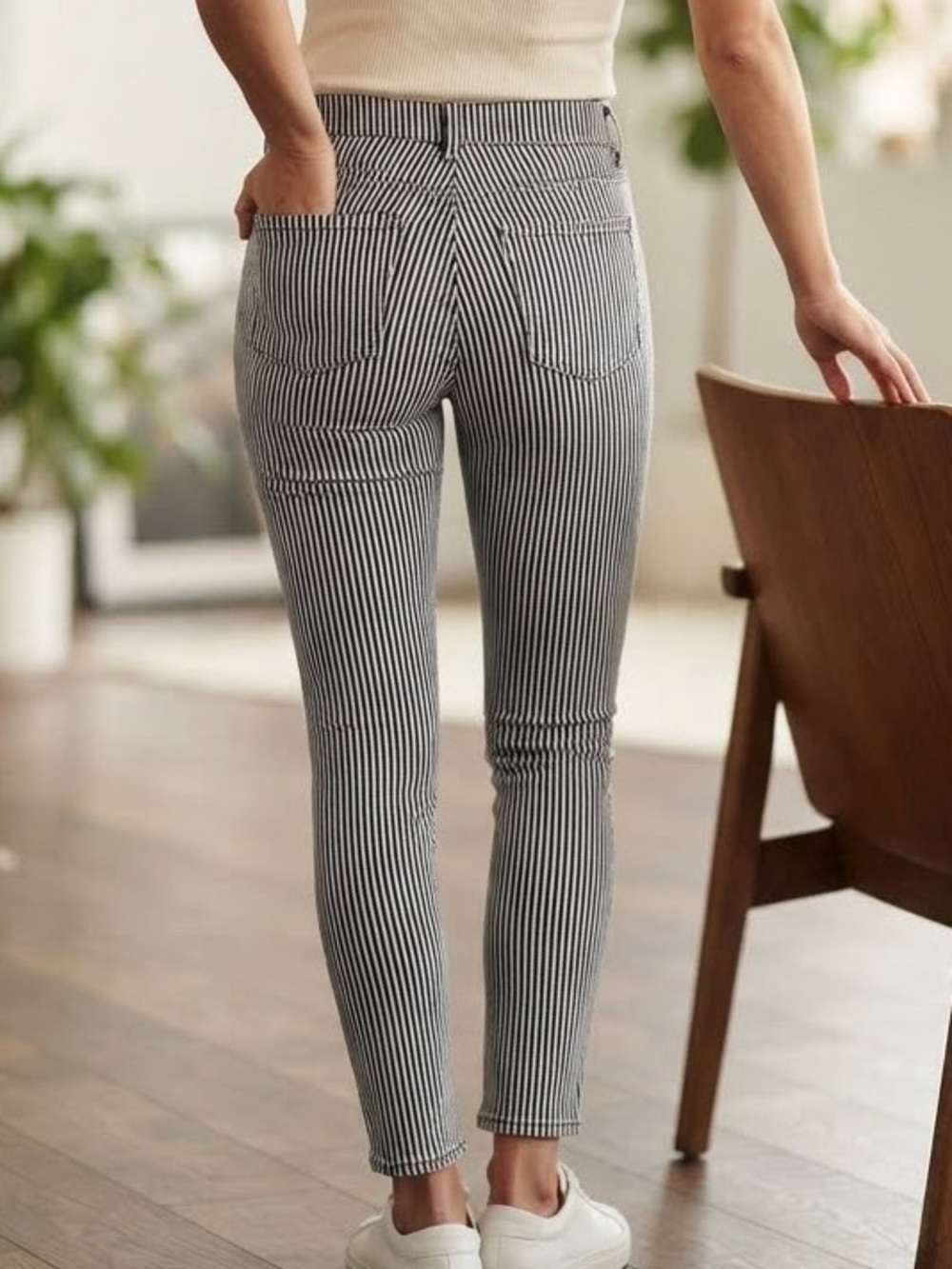 NWT Etica Pinstripe Skinny Jeans Size 1